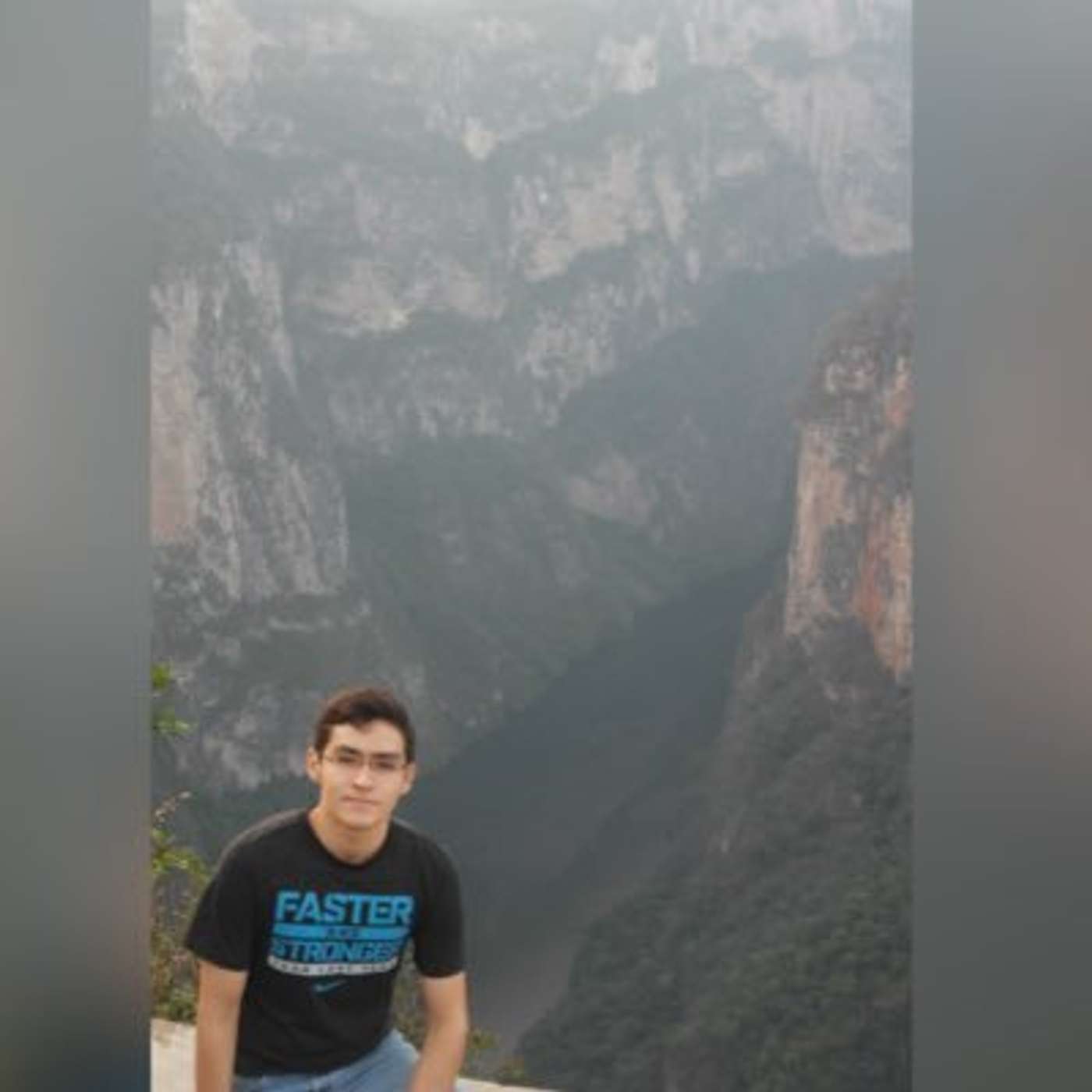 Why you should treat life as a Videogame - Ray Alejandro