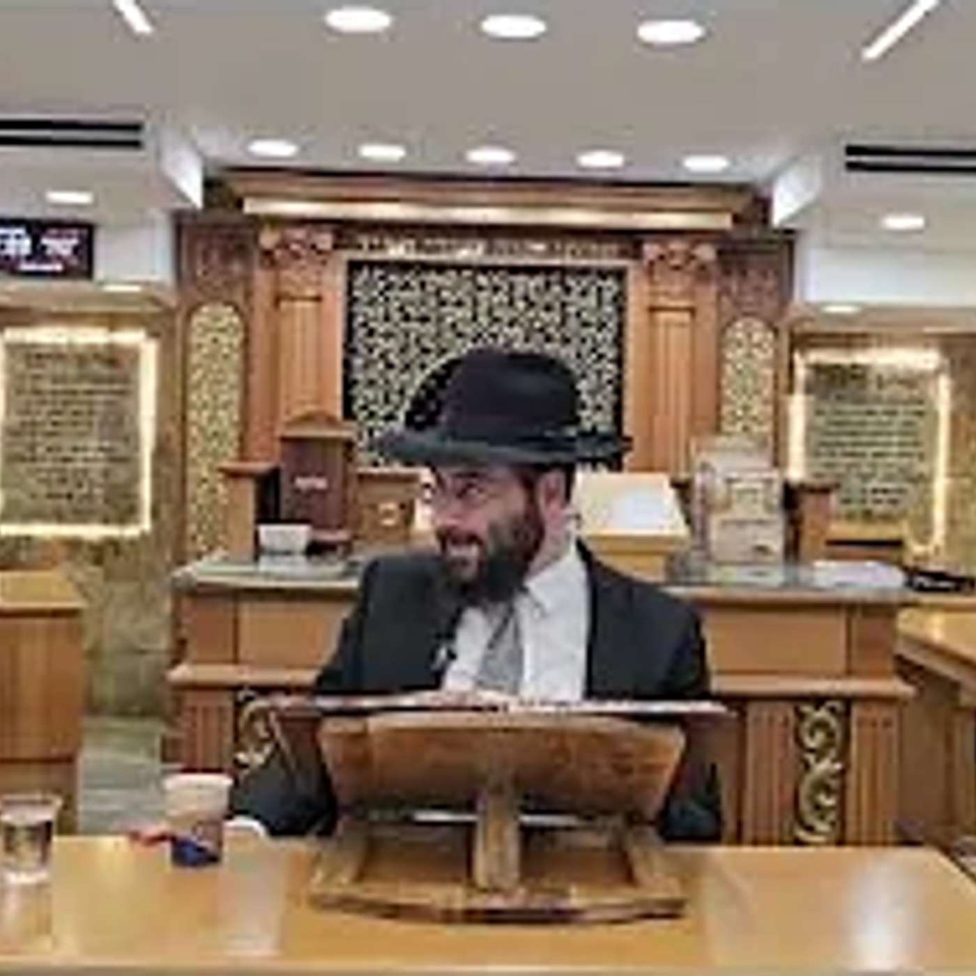 הרב משה יוסף- מה קורה כאשר נפלו לך התפלין ועוד episode artwork