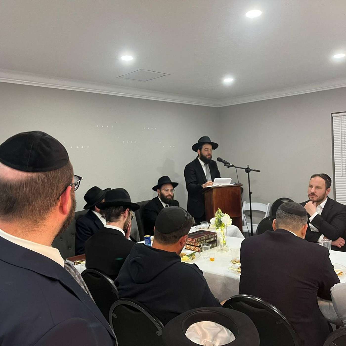 Rabbi Yomtov Goldberger Keynote Drasha Mem episode artwork