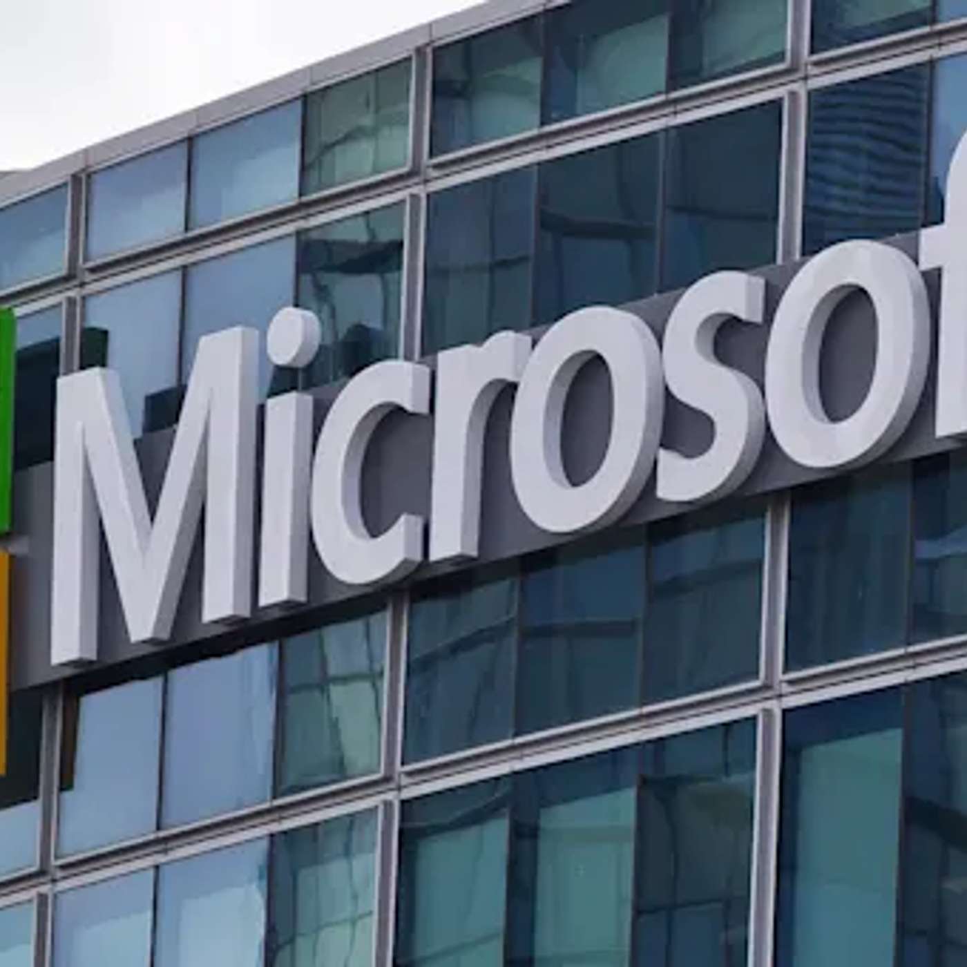 UMG and Spotify Strike Deal, Trump Backs TikTok Sale, Musk's DOGE Department Targets Blockchain, Trump Launches $500B AI Project, and more...