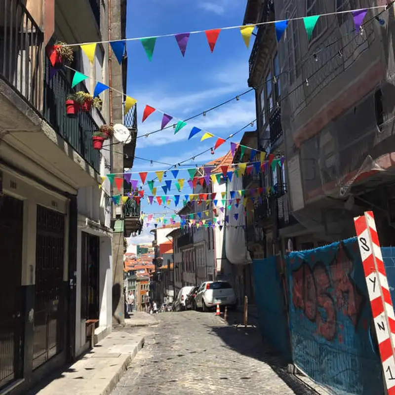 É São João! É São João! A festa mais importante do Porto.