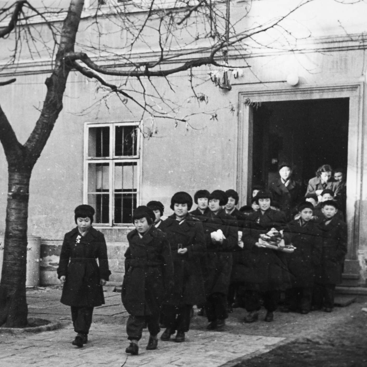 Pomoc KLDR byla za komunistů velká, ale do jisté míry i spontánní Pomoc KLDR byla za komunistů velká, ale do jisté míry i spontánní