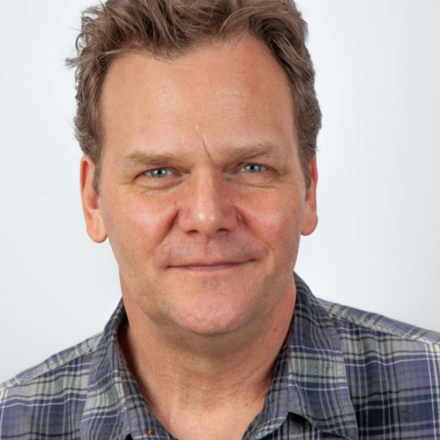 Twice 5 Miles Radio with James Navé