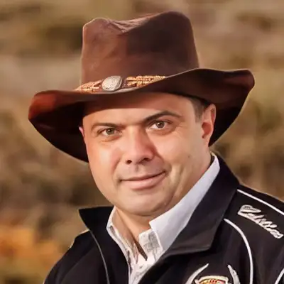 Μιχάλης Ρασιδάκης