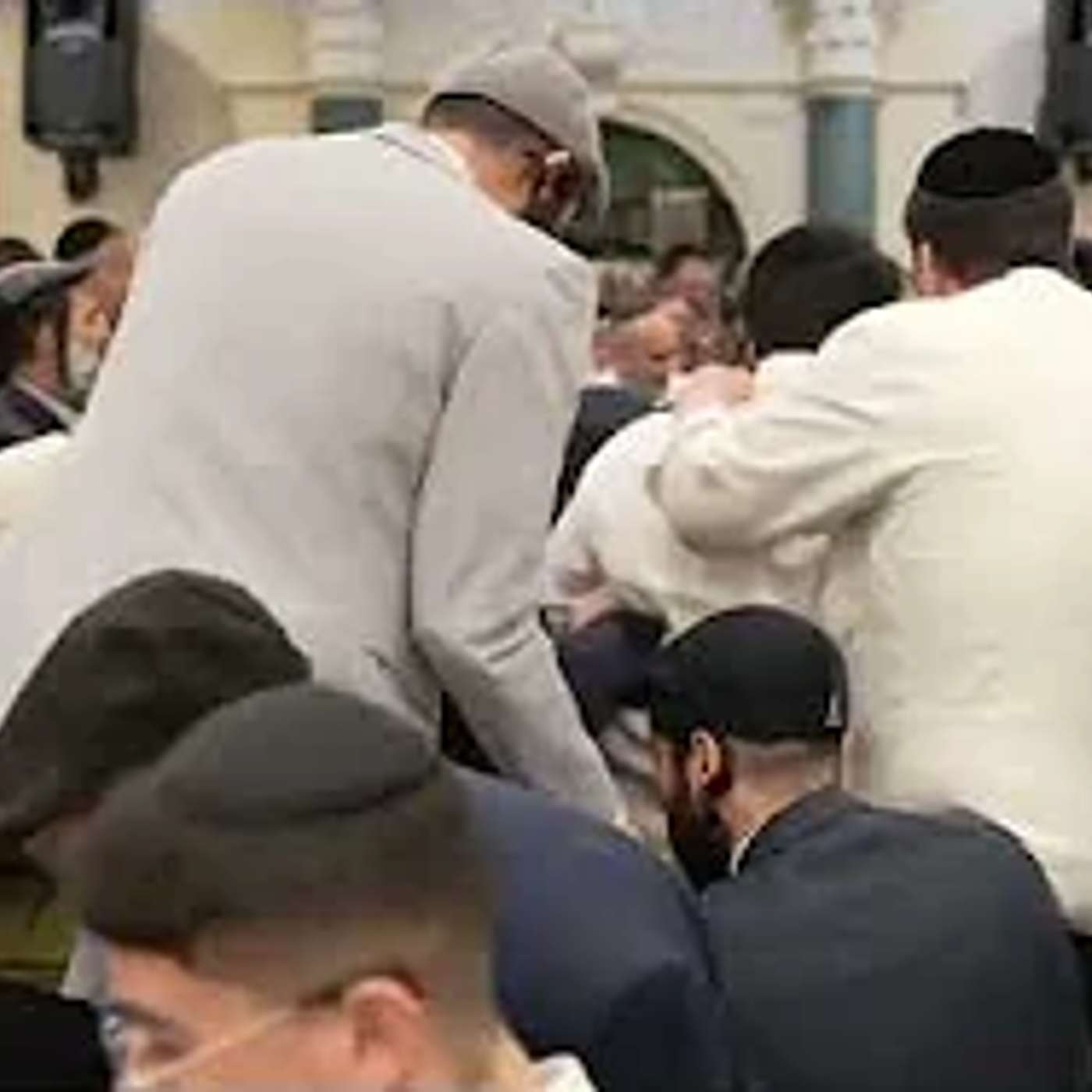 חלוקת אור החיים - במעמד האדמו"ר רבי יאשיהו יוסף פינטו שליט"א - יום חמישי - כ"ט חשון - תשפ"ו - אשדוד