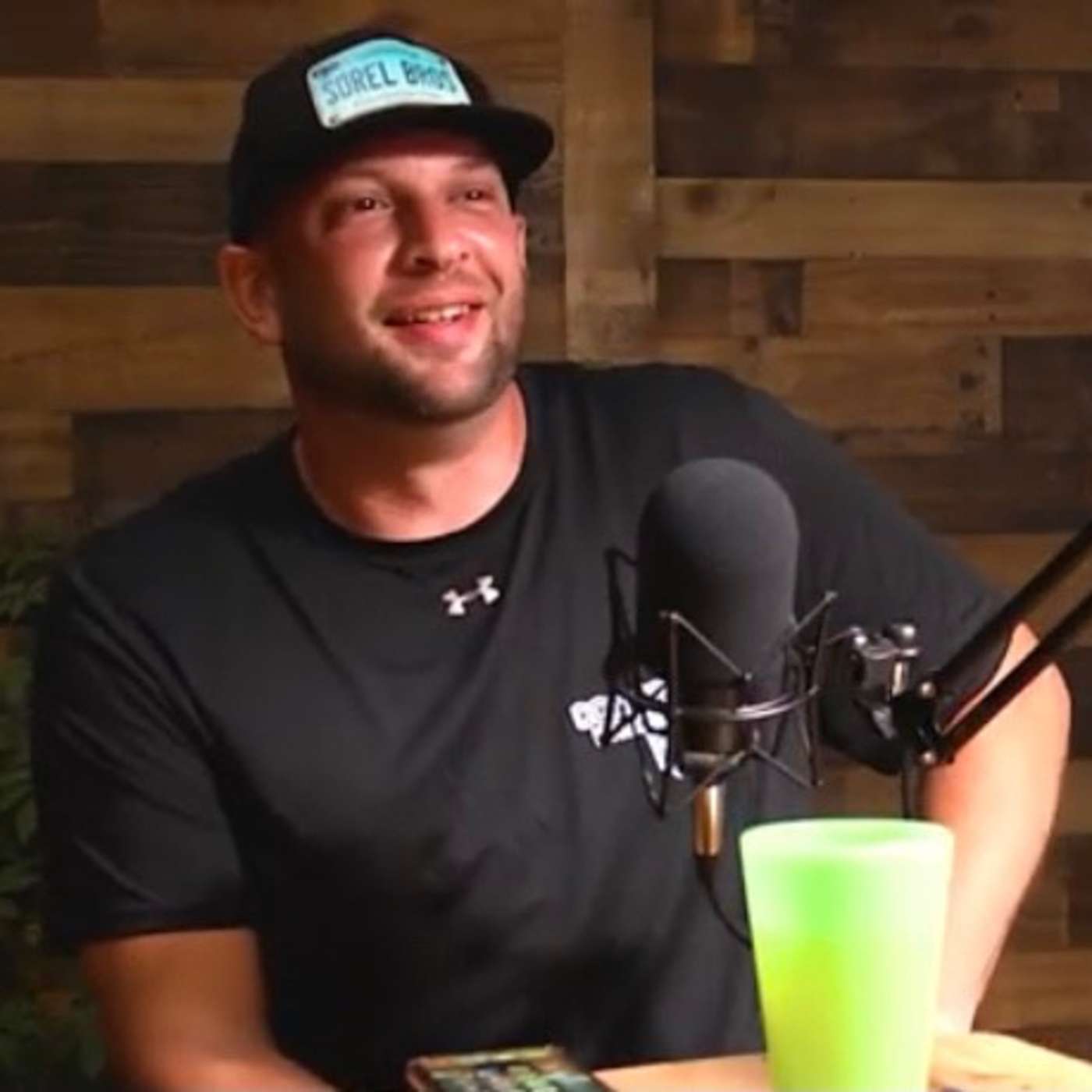 Feeney Talks With Friends