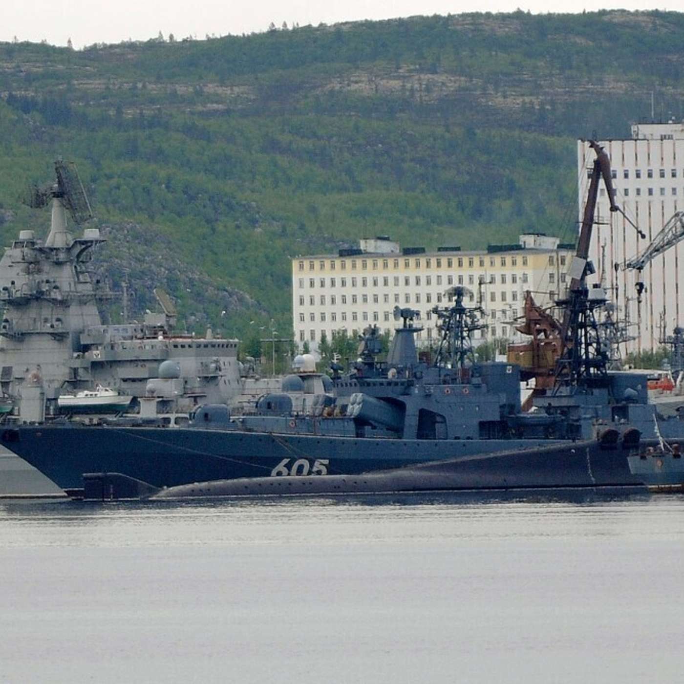 Из-за вступления Финляндии в НАТО в России меняют структуру войск, лишая Северный флот статуса военного округа