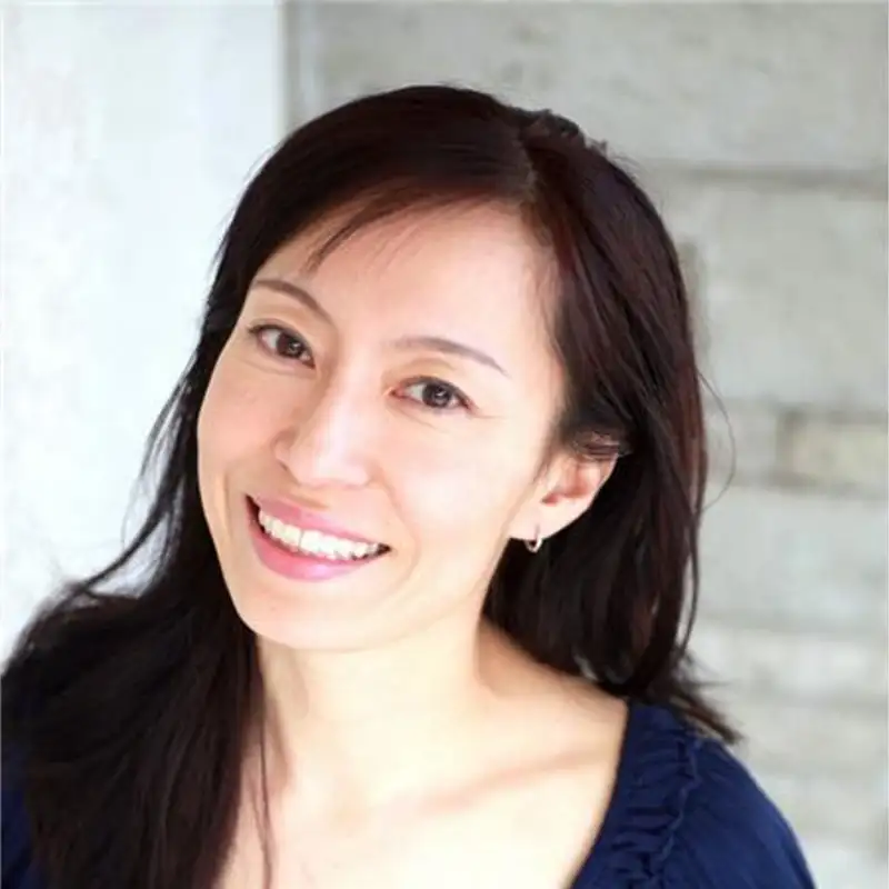 How Face Yoga can help you Reduce your Wrinkles