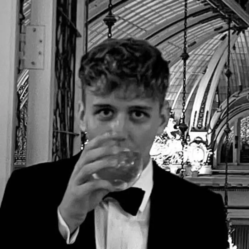 961 - Gamifying Social Status by Combining Game Design and AI w/ Harvey Pratt (Simcluster)