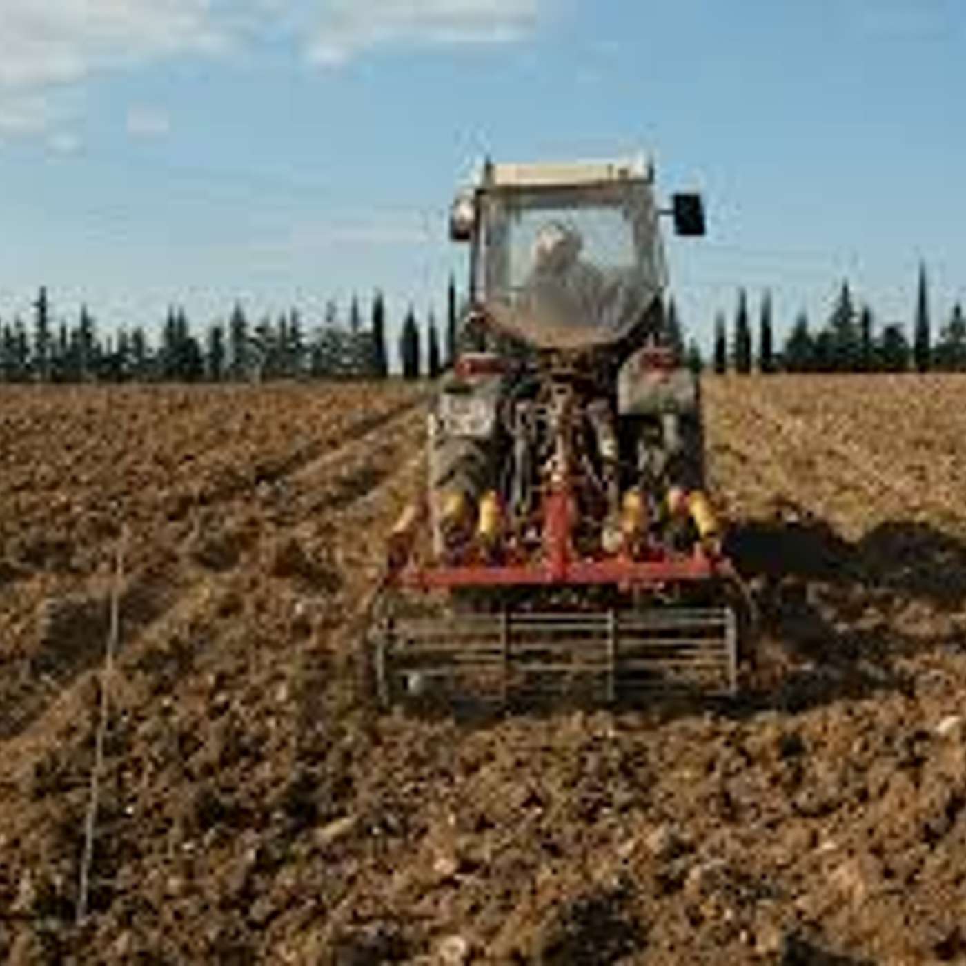 « Semer et récolter » : Documentaire sur trois familles d’agriculteurs, au cinéma Le Concorde avec Éric Le Roch, réalisateur