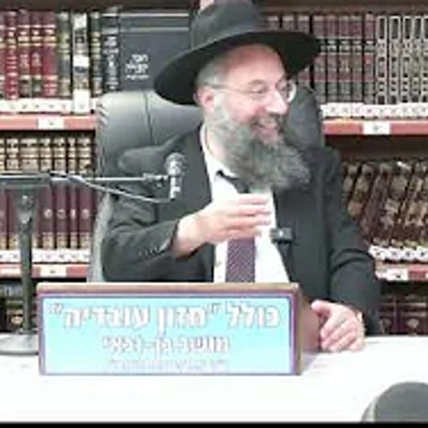הרב בנימין חותה : "המלאך מכה בו ואומר לו גדל " -  בדברי שבח לעמלי התורה .
