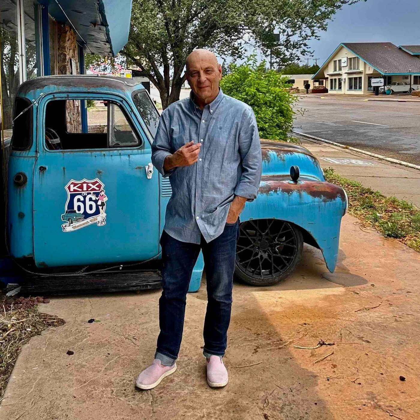 Twice 5 Miles Radio with James Navé