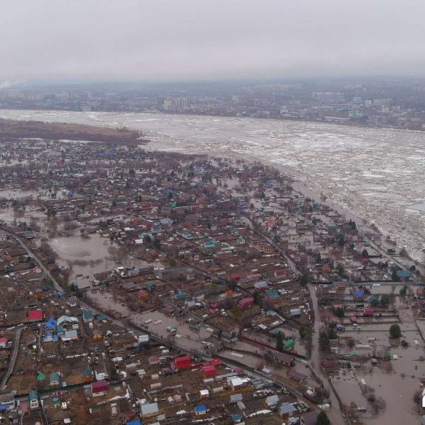 Эксперт: затопление мест хранения радиоактивных отходов может привести к загрязнению рек, впадающих в Северный Ледовитый океан