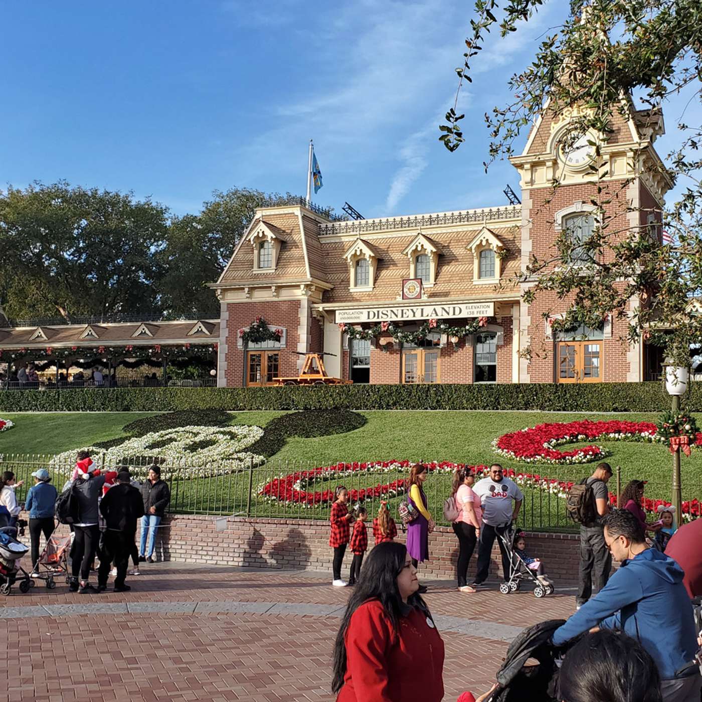 From the Archive 5: Episode 89: So You Are Going to Disneyland episode artwork