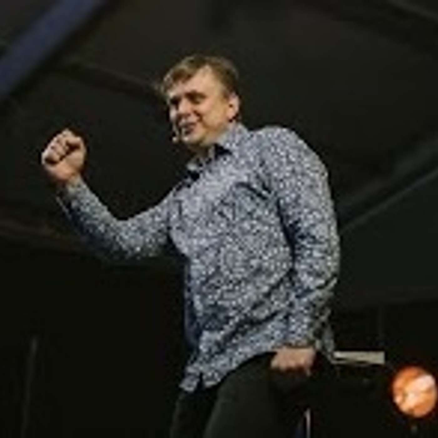 #016: Jak pokonać złe myśli o o sobie samym – Adam Piątkowski | 14.06.2020