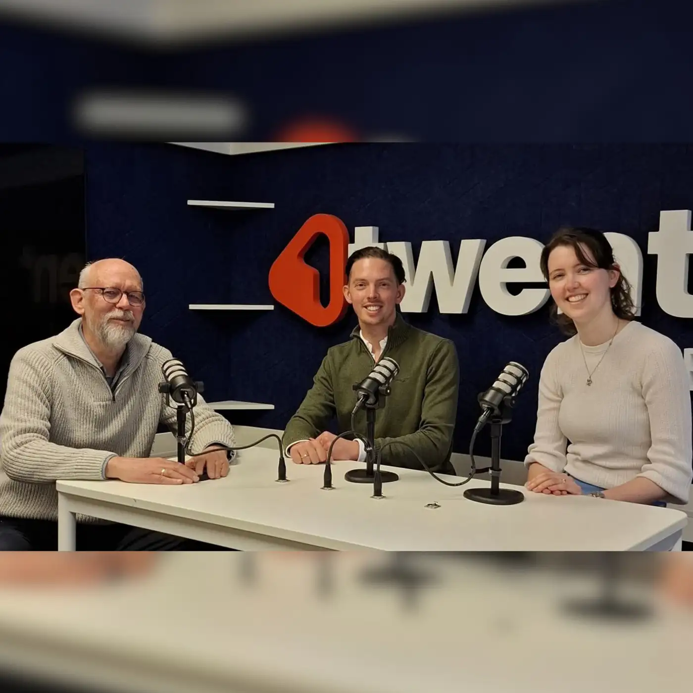 Wie Aa zegt - Anke Morsing & Florian Hoen