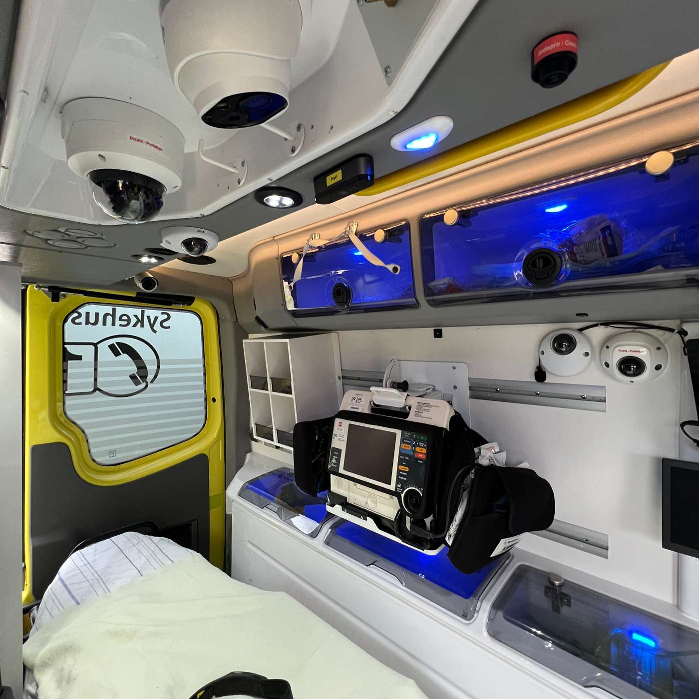 PreViS - Prehospital Video i Samhandling PreViS - Prehospital Video i Samhandling