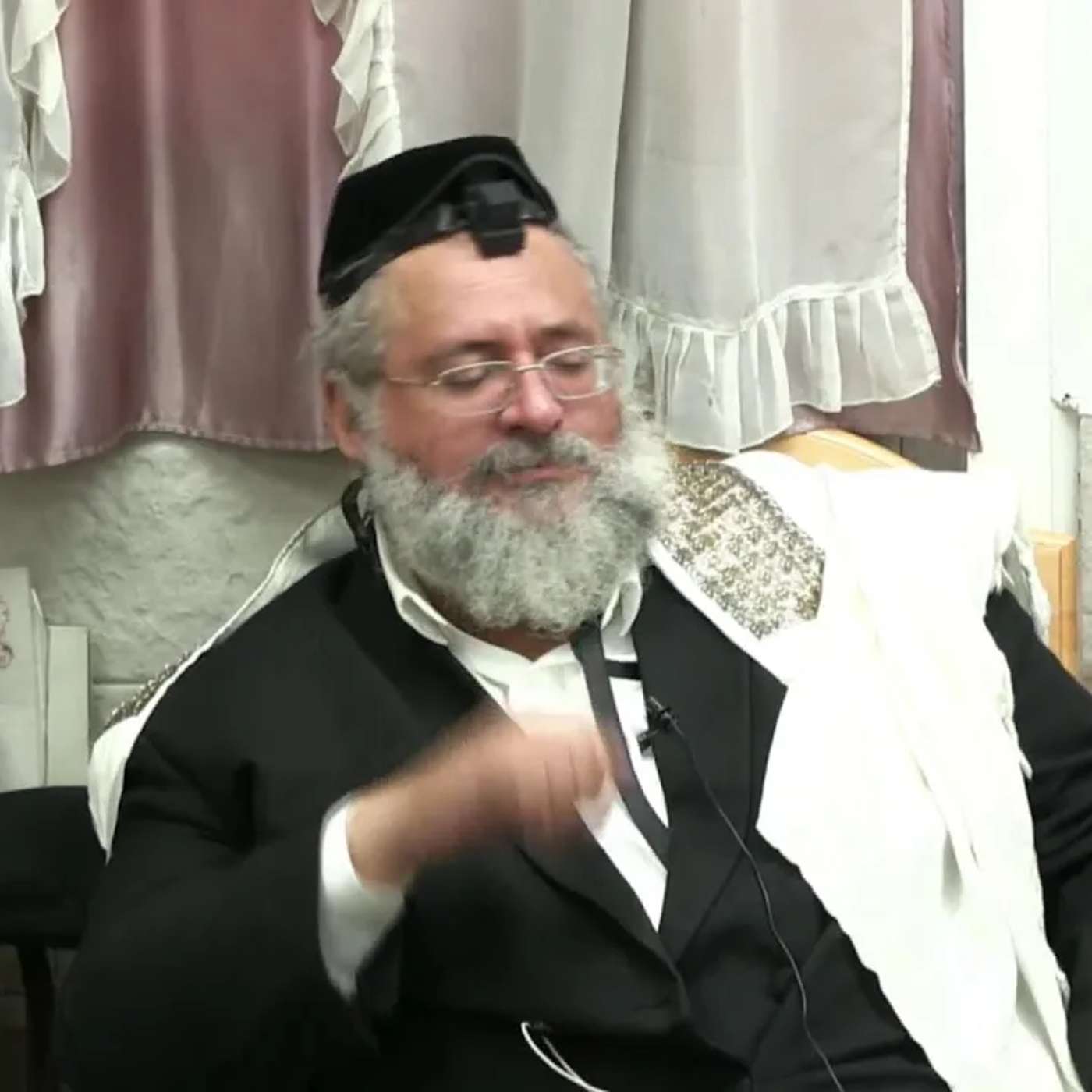 החיד"א -תניא יומי ובגובה העיניים-כ''ו אלול תשפ''ה