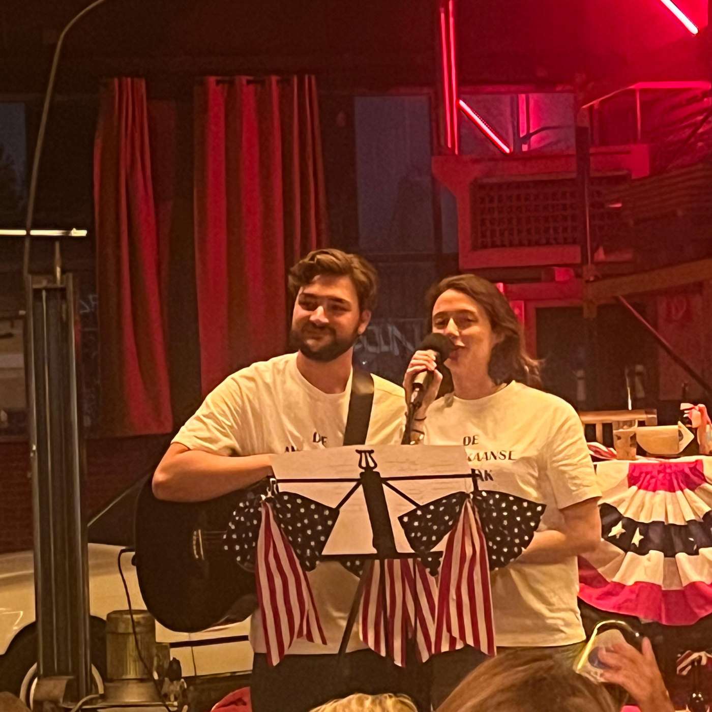 LIVESHOW: Alles over de Amerikaanse verkiezingen (met Amerikanist Diederik Brink) LIVESHOW: Alles over de Amerikaanse verkiezingen (met Amerikanist Diederik Brink)