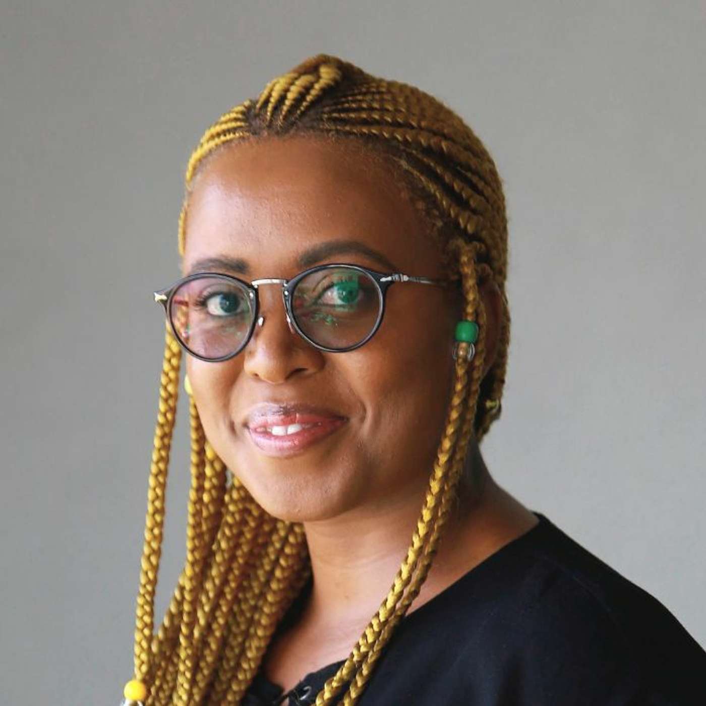 The Sunday Times' Pearl Boshomane Tsotetsi on lifestyle journalism politics & travelling while black episode artwork