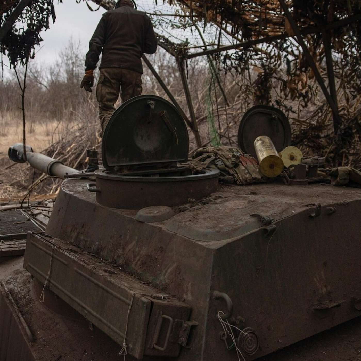 EU Sanctions China and Turkey for Russia War, OpenAI Promises ChatGPT Fix, UK High Court Deliberates Assange Extradition, Boeing 737 MAX head resigns, and more...