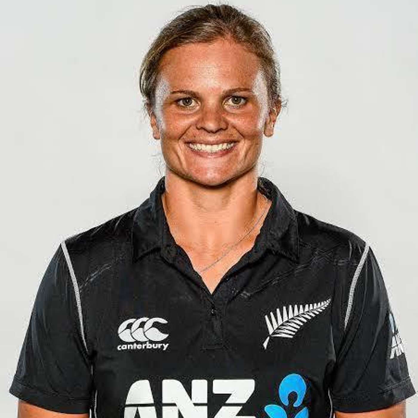 20: Inspiring Leader -High Performance and Inspiring Young Women; a reflection on sporting excellence - with Suzie Bates episode artwork