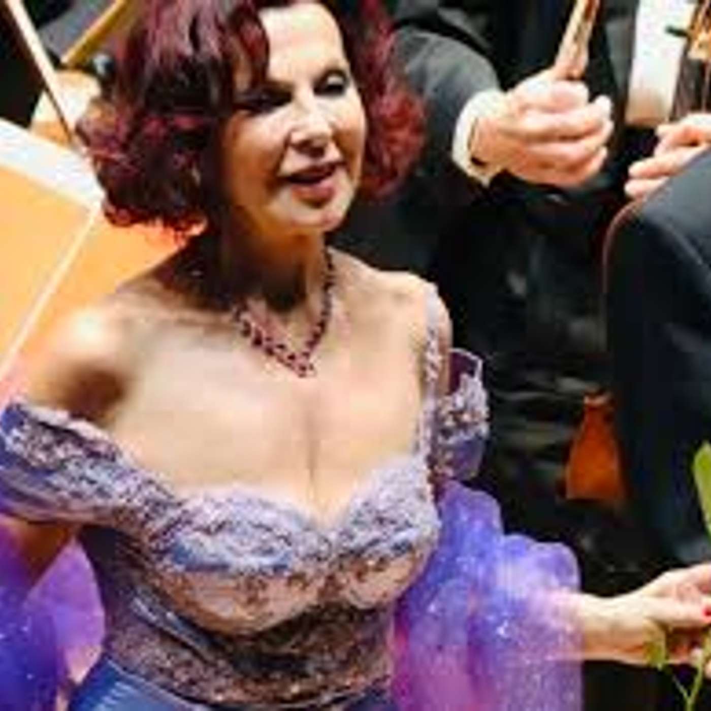 L'Aria che Tira…pillole di lirica - Casta Diva - (Norma) - Denia Mazzola Gavazzeni