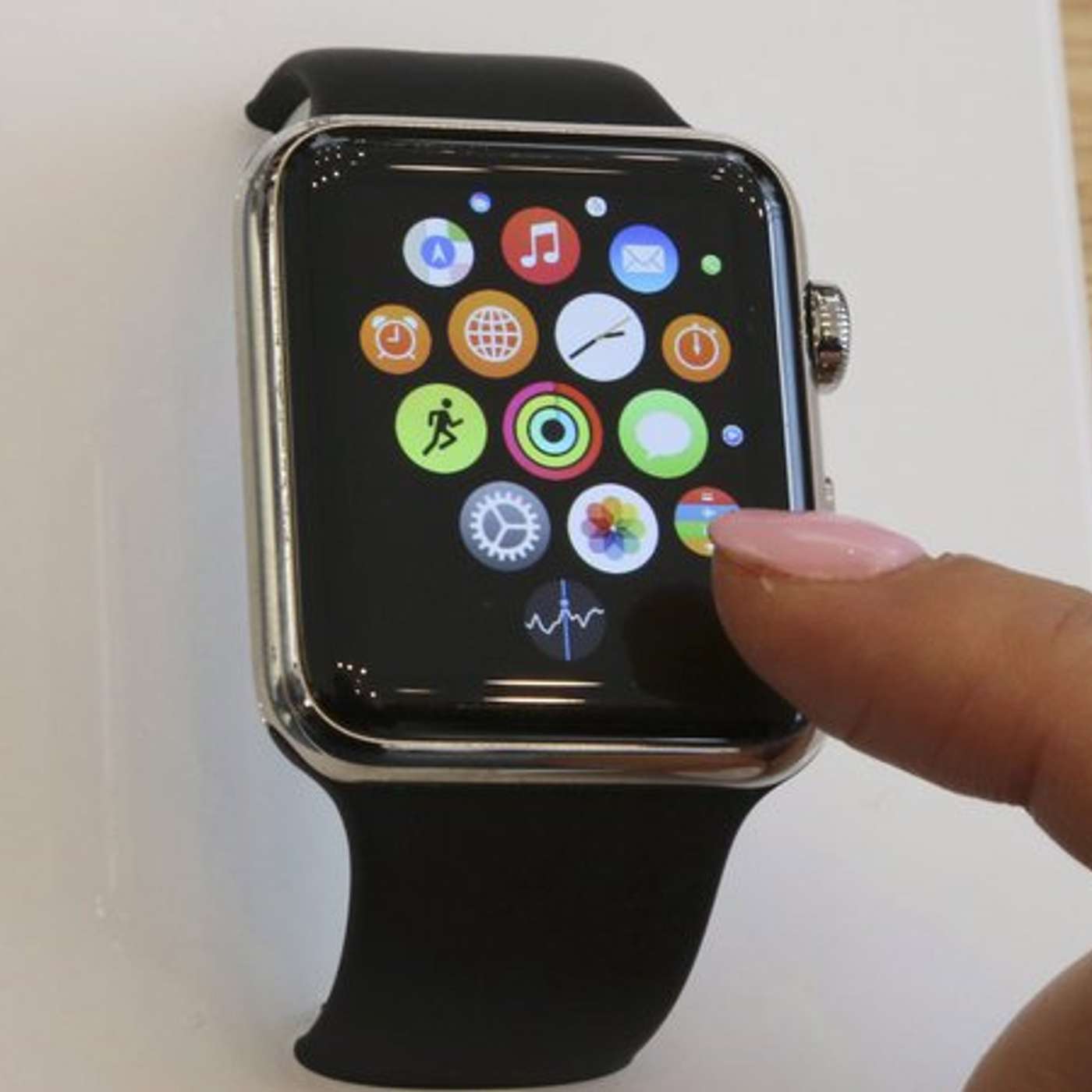 New Life Found in Mariana Trench, AI Detects Infections Early, Revolutionary Blood Test Detects Cancers, Gene Therapy Promises HIV Protection, and more...