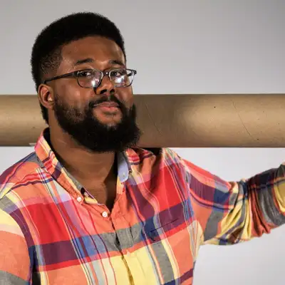 Christopher J Chester