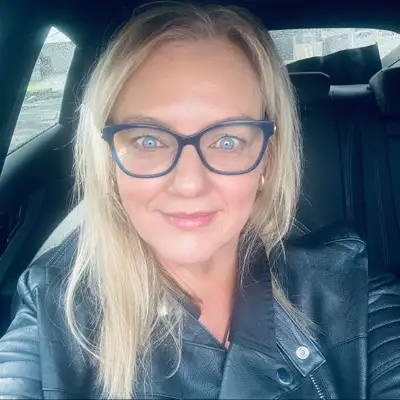 Dr Pennie Taylor APD 