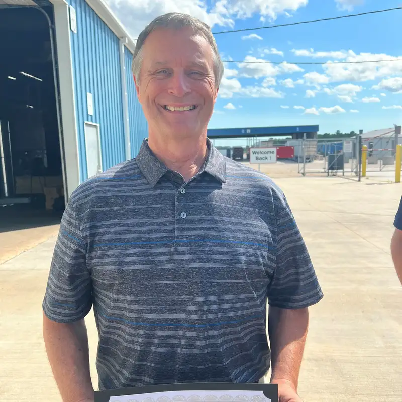 Vote for Dave! David M. - Van Driver & Transition Trucking Finalist