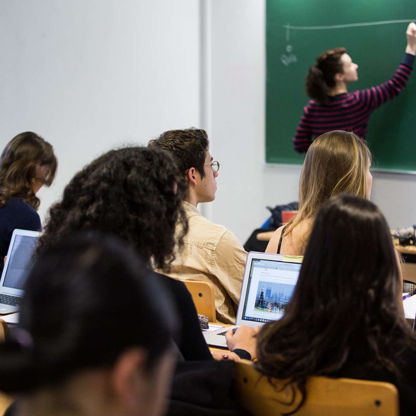 Violences en milieu scolaire : Annabel Cattoni - Co-secrétaire départementale SNUIPP 44