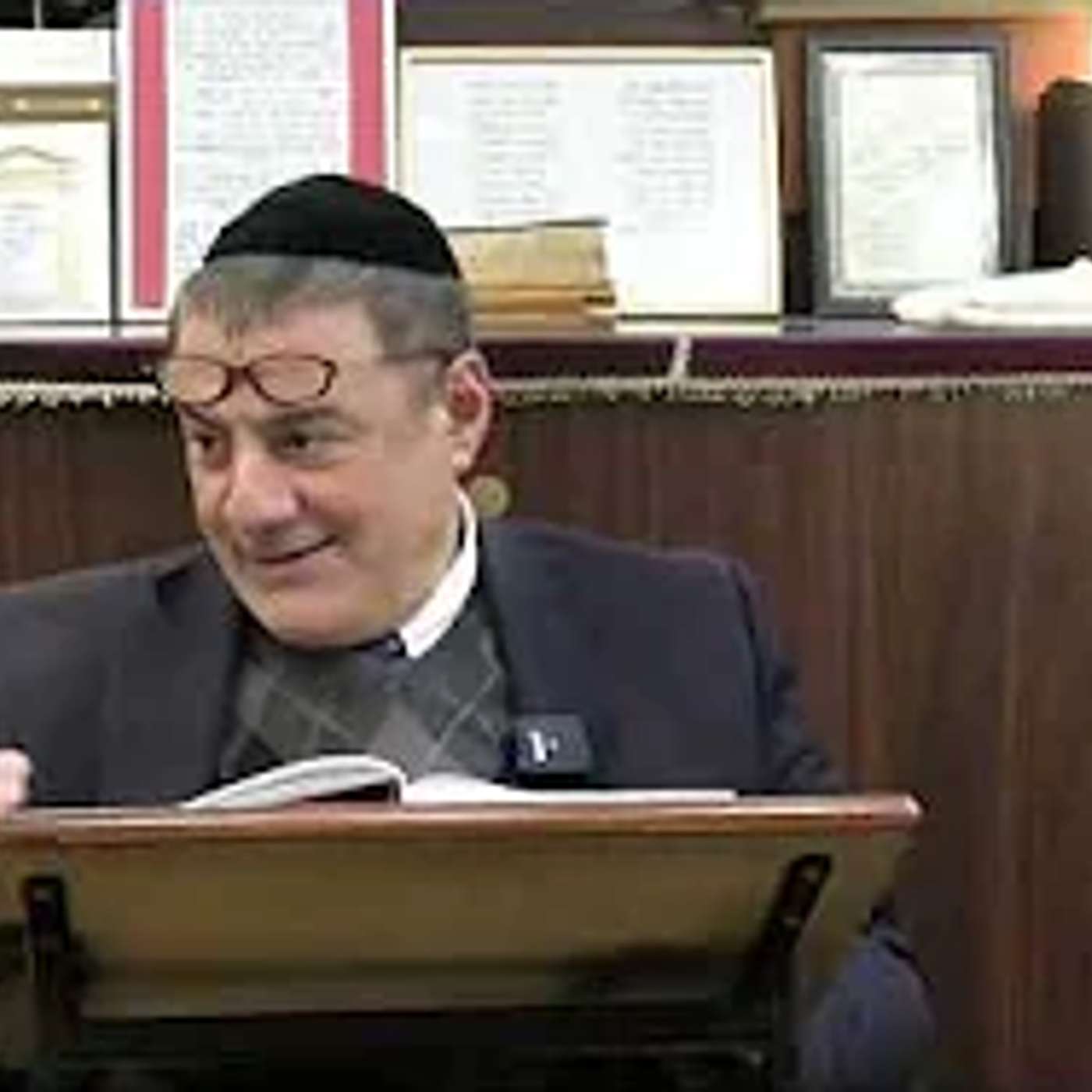 יש הכל מלבד קשר אמיתי עם הקבה (בפת)