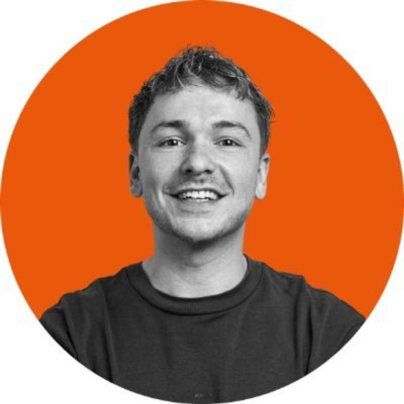 Dennis Adriaansen ⚡️