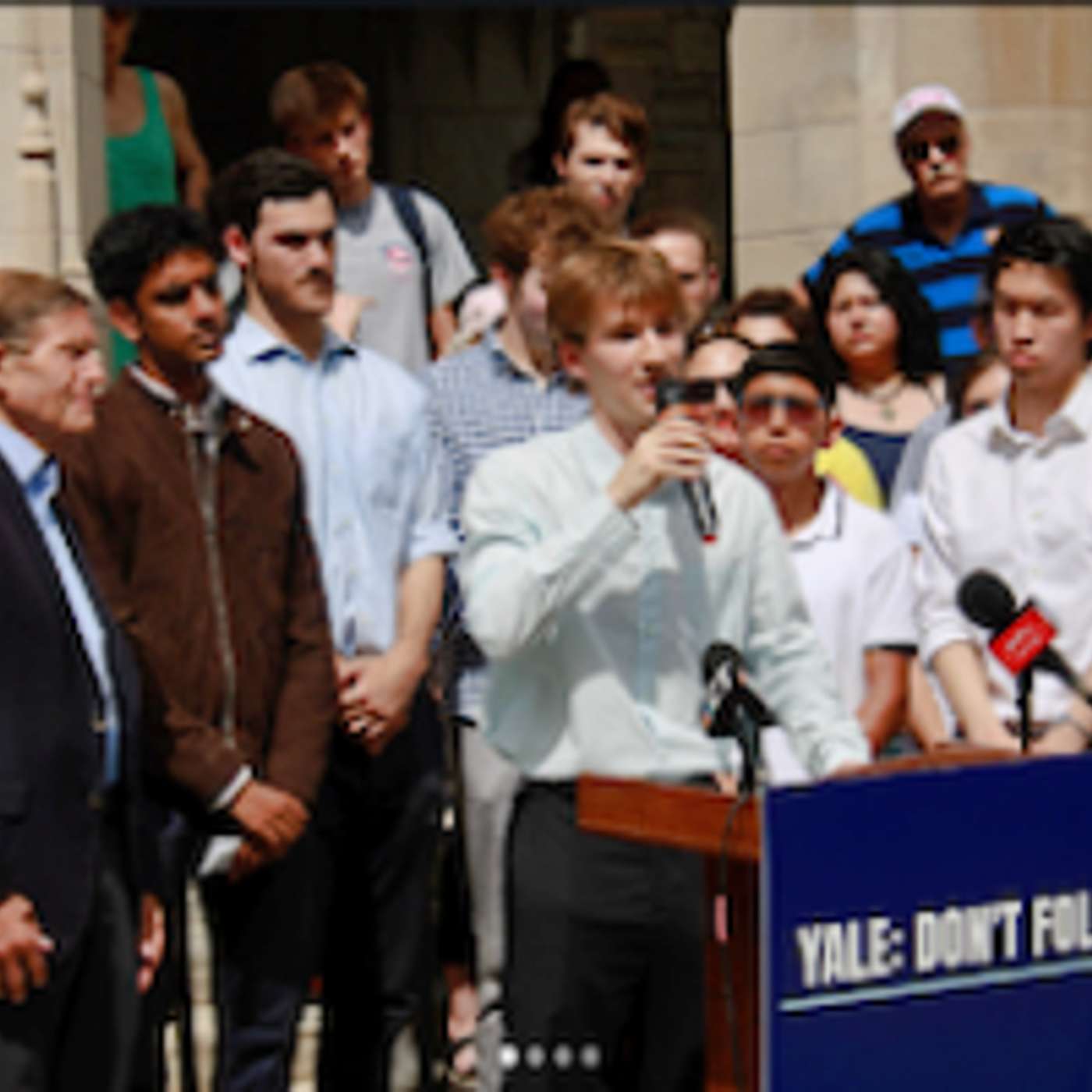 Faculty, Students and Alumni Oppose Trump-Yale Extortion Deal
