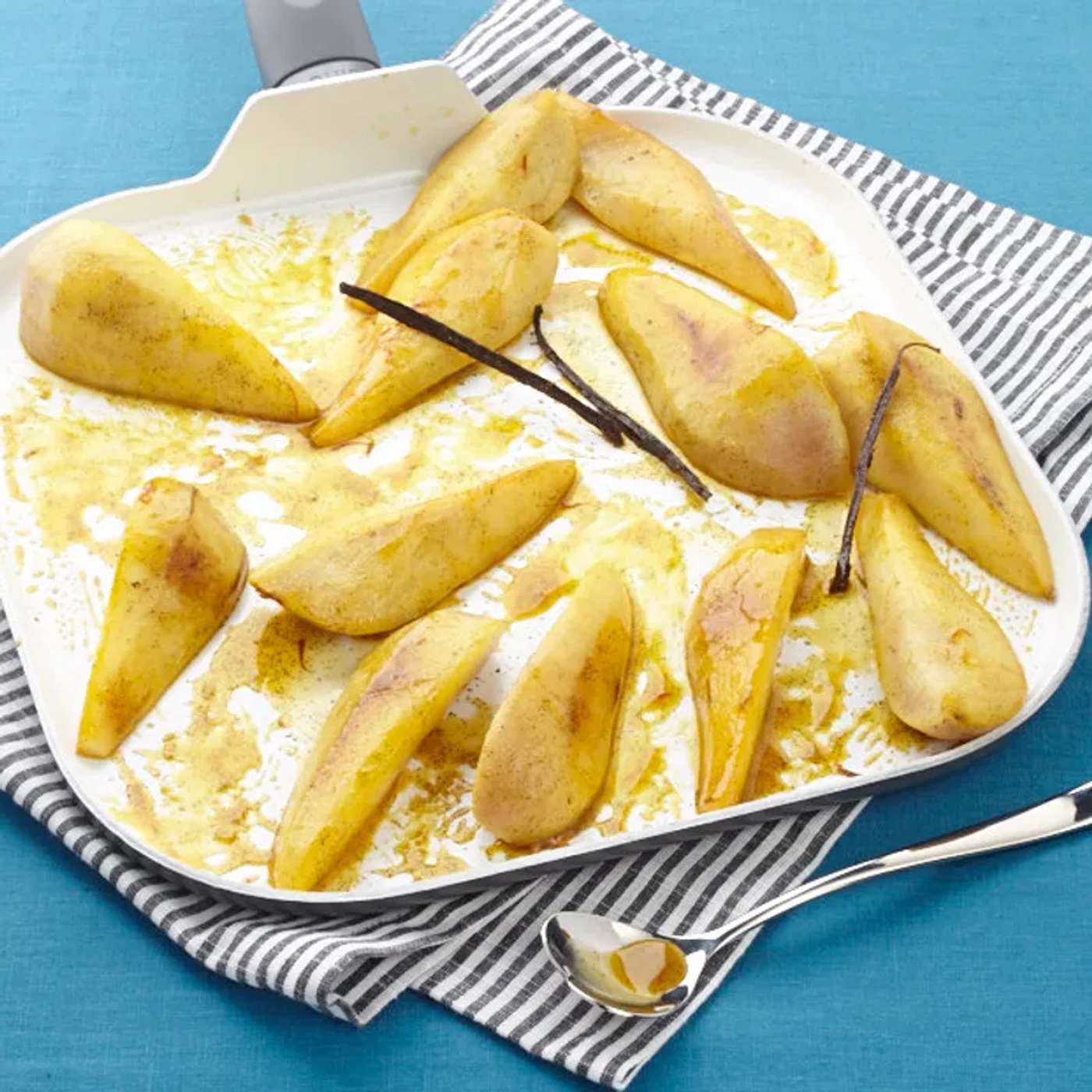 Poires dorées aux épices episode artwork