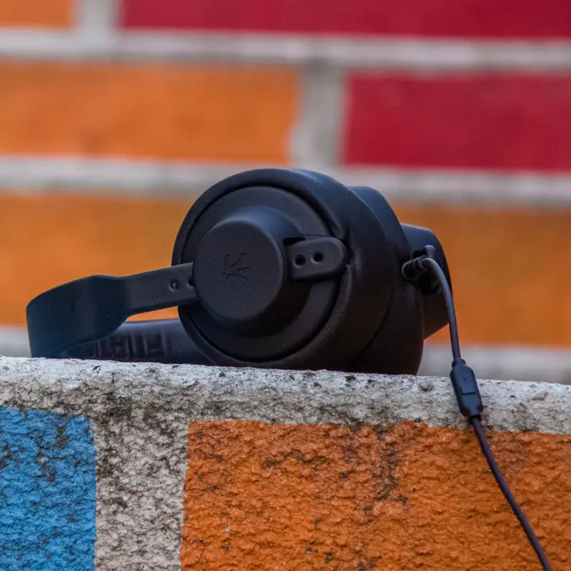 Google’s fine in France; the Copyright Directive; a hot January for Icelandic startups; interview with SBC’s Raph Crouan; and much more