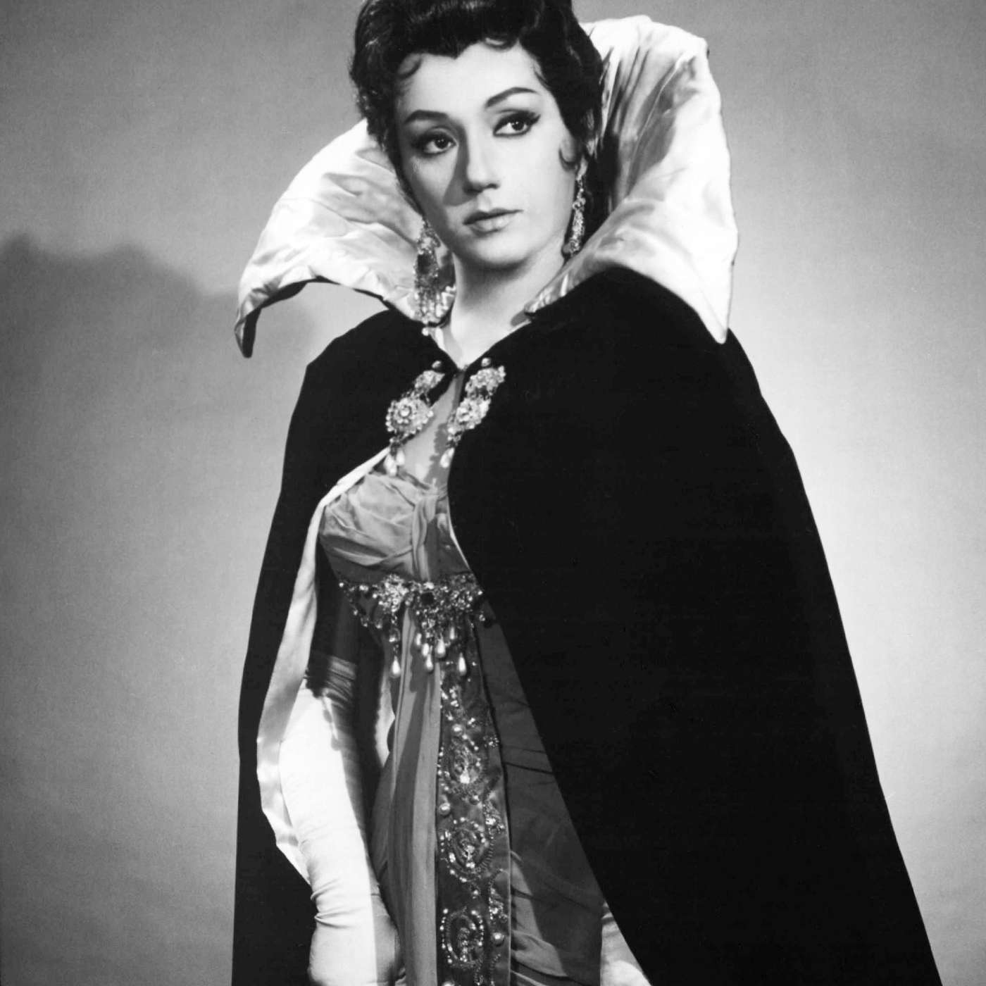 L'Aria che Tira…pillole di lirica -  Mia madre aveva una povera ancella - (Otello) -  Gabriella Tucci