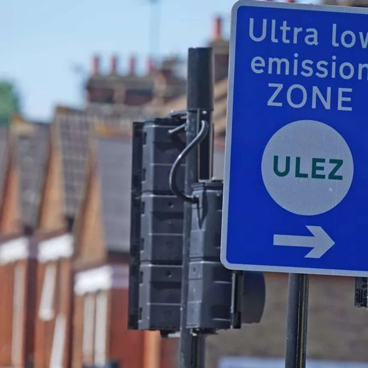Ulez Expansion Cuts Pollution, London Underground Tube Strike, UK Faces Dangerous Winds, Elderly Britons Face Winter Chill, and more... episode artwork