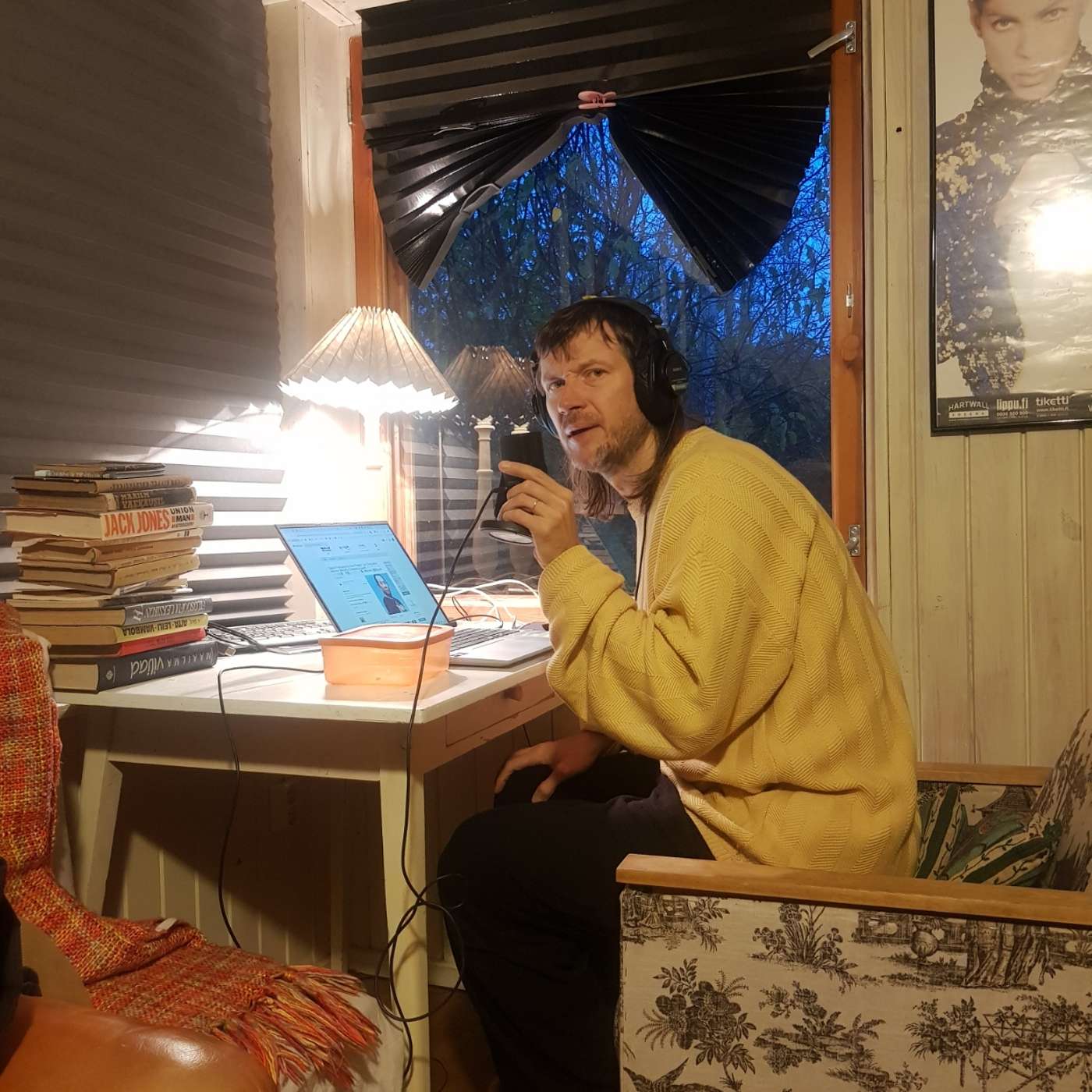 Biit Me Up 24.10.25.