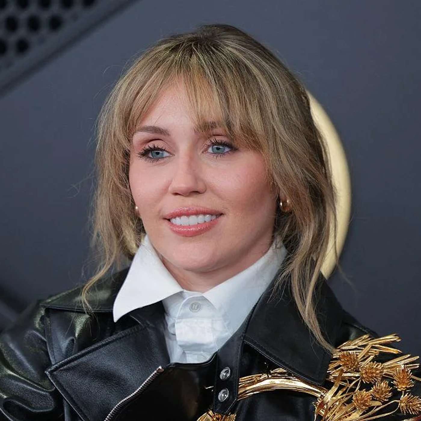 Miley Celebrates Hannah Montana, Chalamet Backlash Over Ballet Comments, Oscars Shine With Star Studded Week, Glover Voices Yoshi in Mario Galaxy, and more...