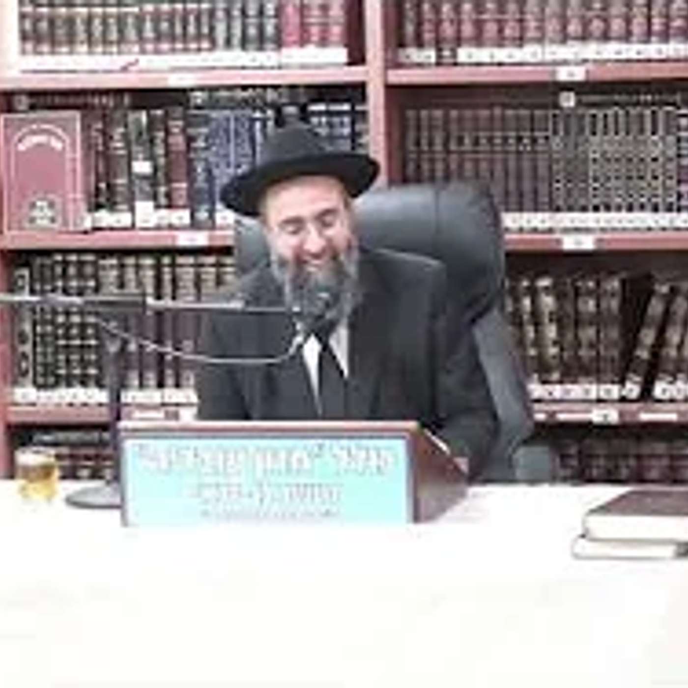 הרב אלמוג לוי : הלכות השכמת הבקר . ציצית ותפילין .