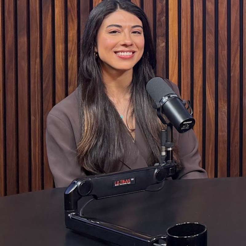 Izadora Lapenda MD