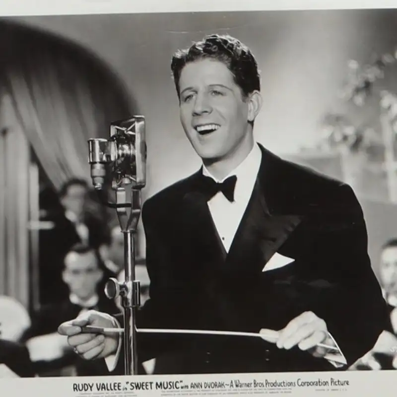 Musicando - Rudy Vallée