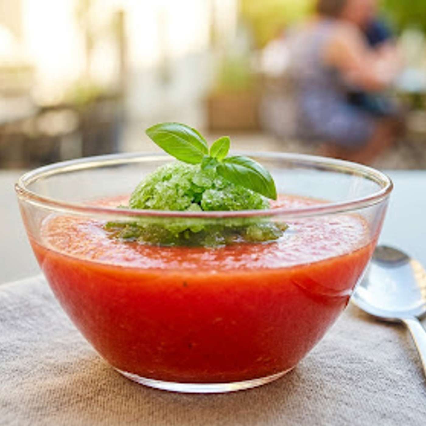 Gaspacho rouge et granité de basilic episode artwork