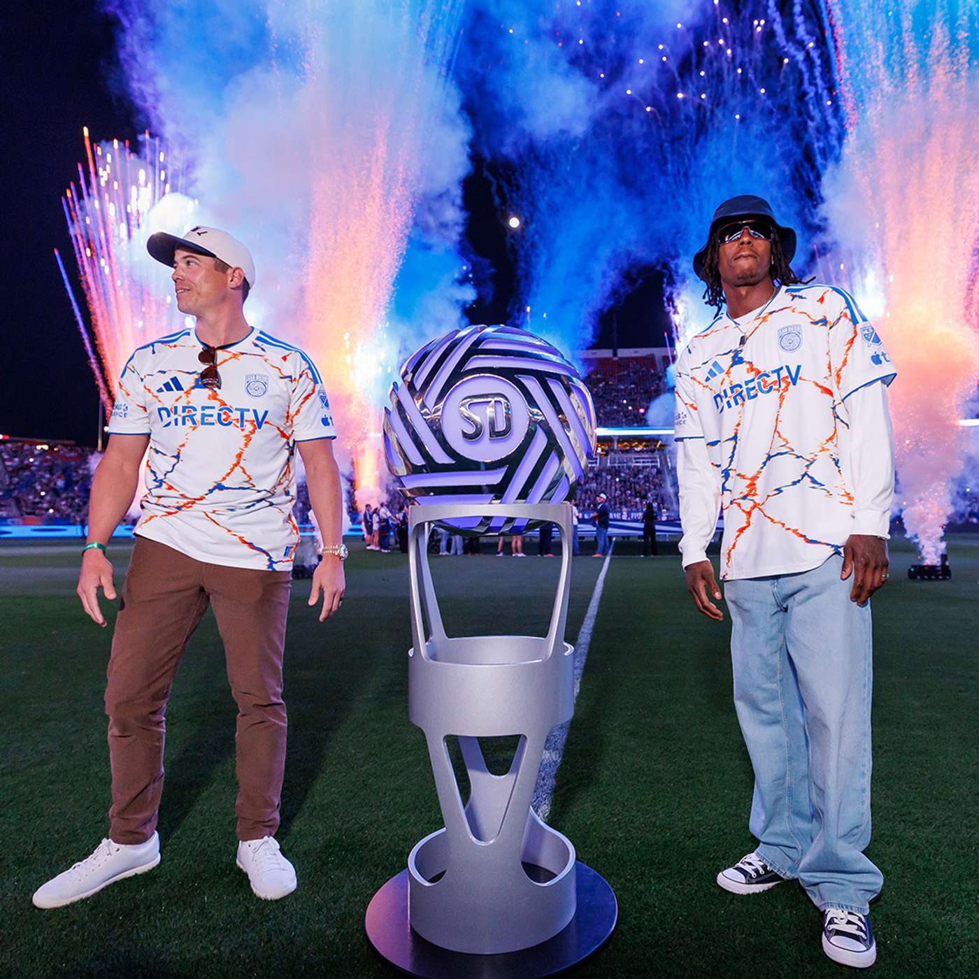 LIVE POD: Super Bowl LX Champions Jason Myers and Rashid Shaheed return home to San Diego