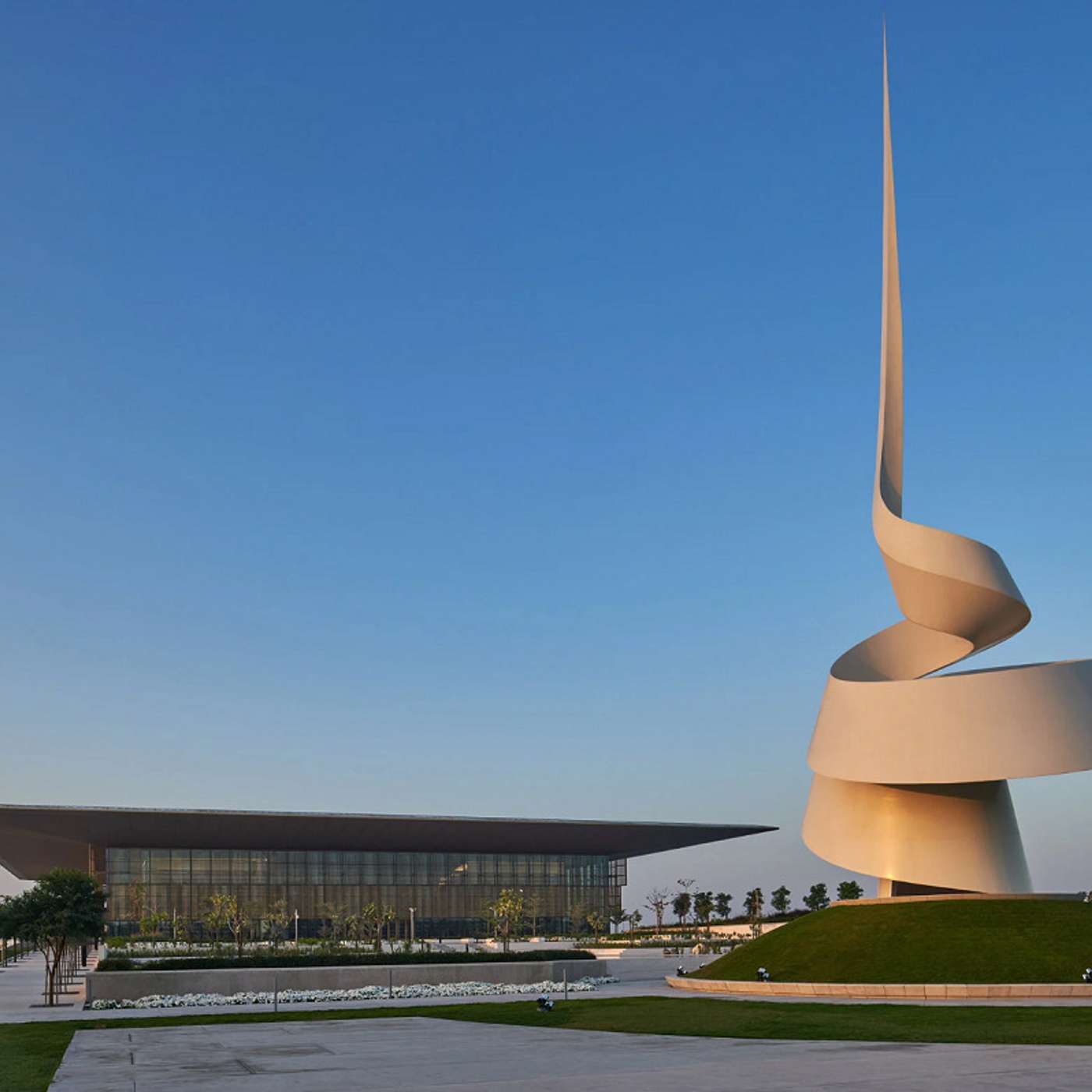 Architecture marvels of Sharjah and Glamping spots (28.12.23)