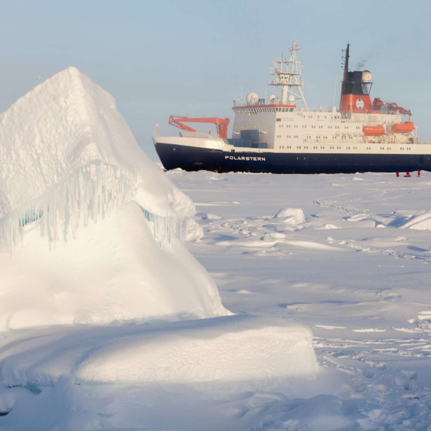 Немецкий ледокол изучит льды Арктики
