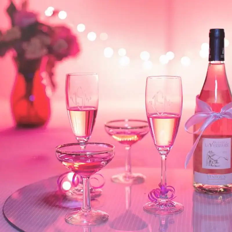 Ep 8 - Pink 'n' Fizz