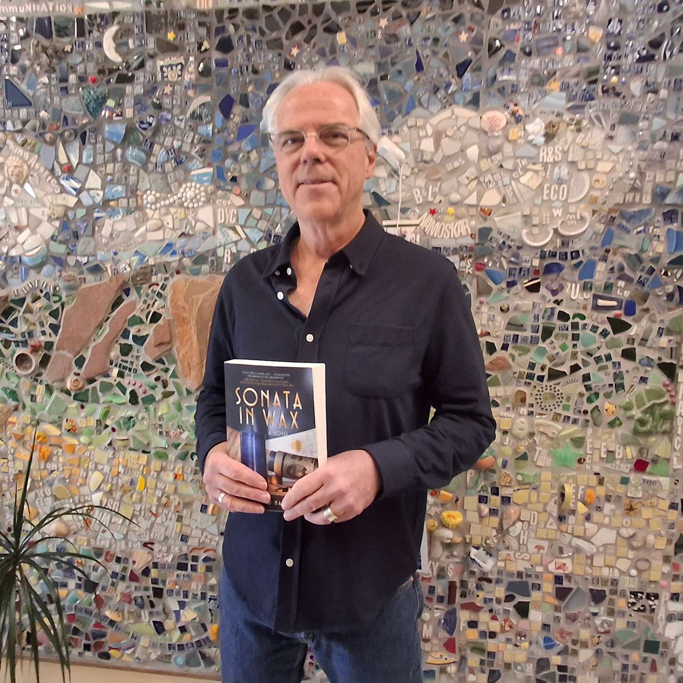 Afterhours at the Radio Bookclub: Edward Hamlin